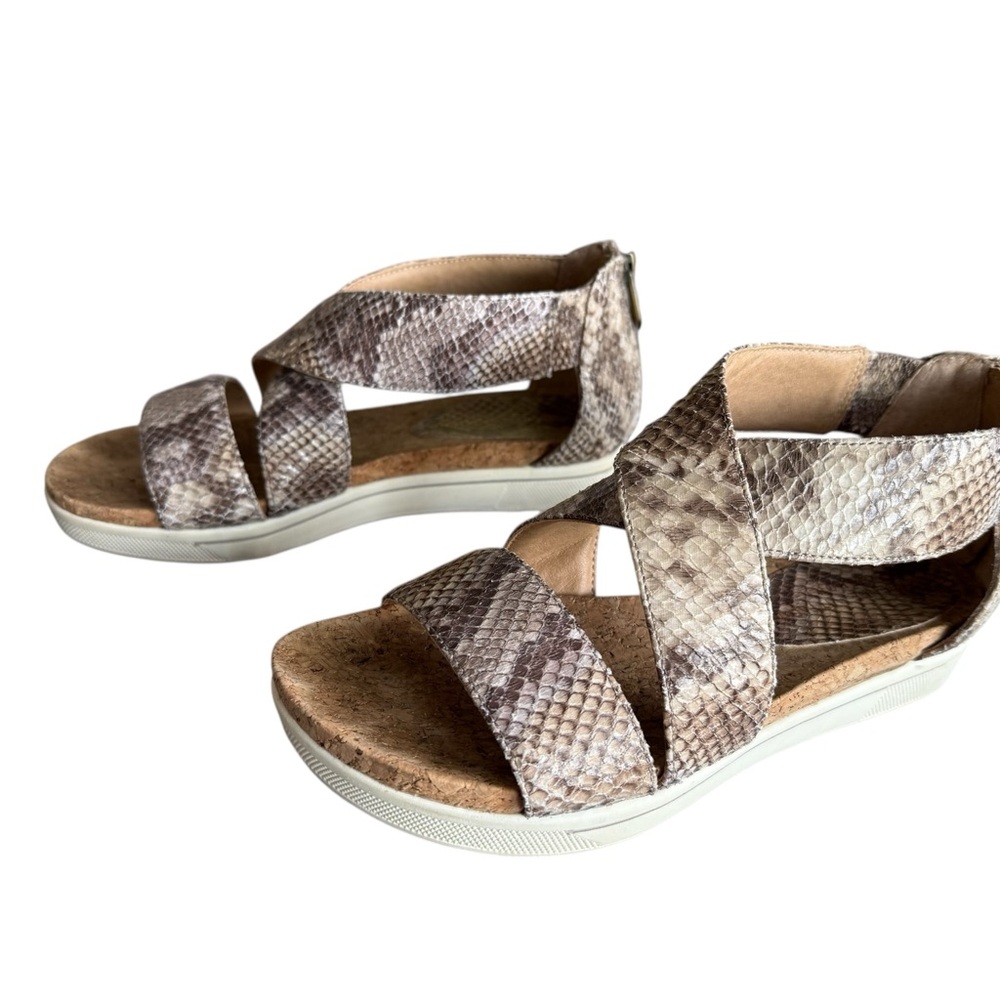 Adrienne Vittadini Snakeskin Sandals size 6.5